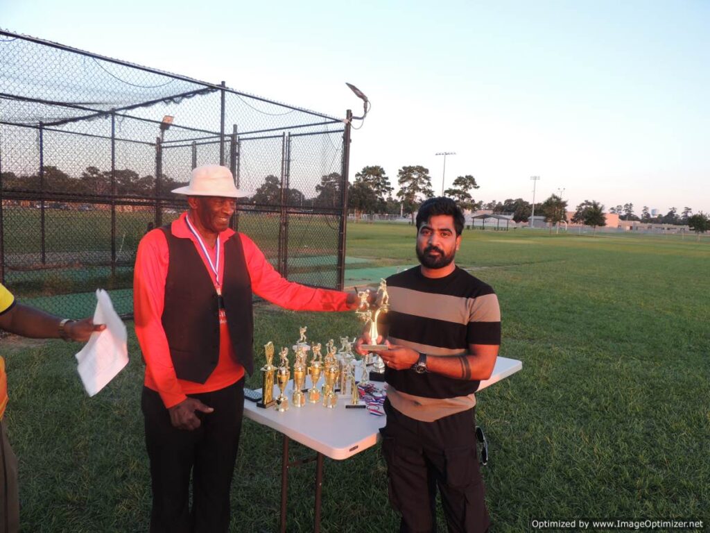 Amarnath Reddy from Cricket Woodlands, Best All Rounder with 271 runs and 10 wickets